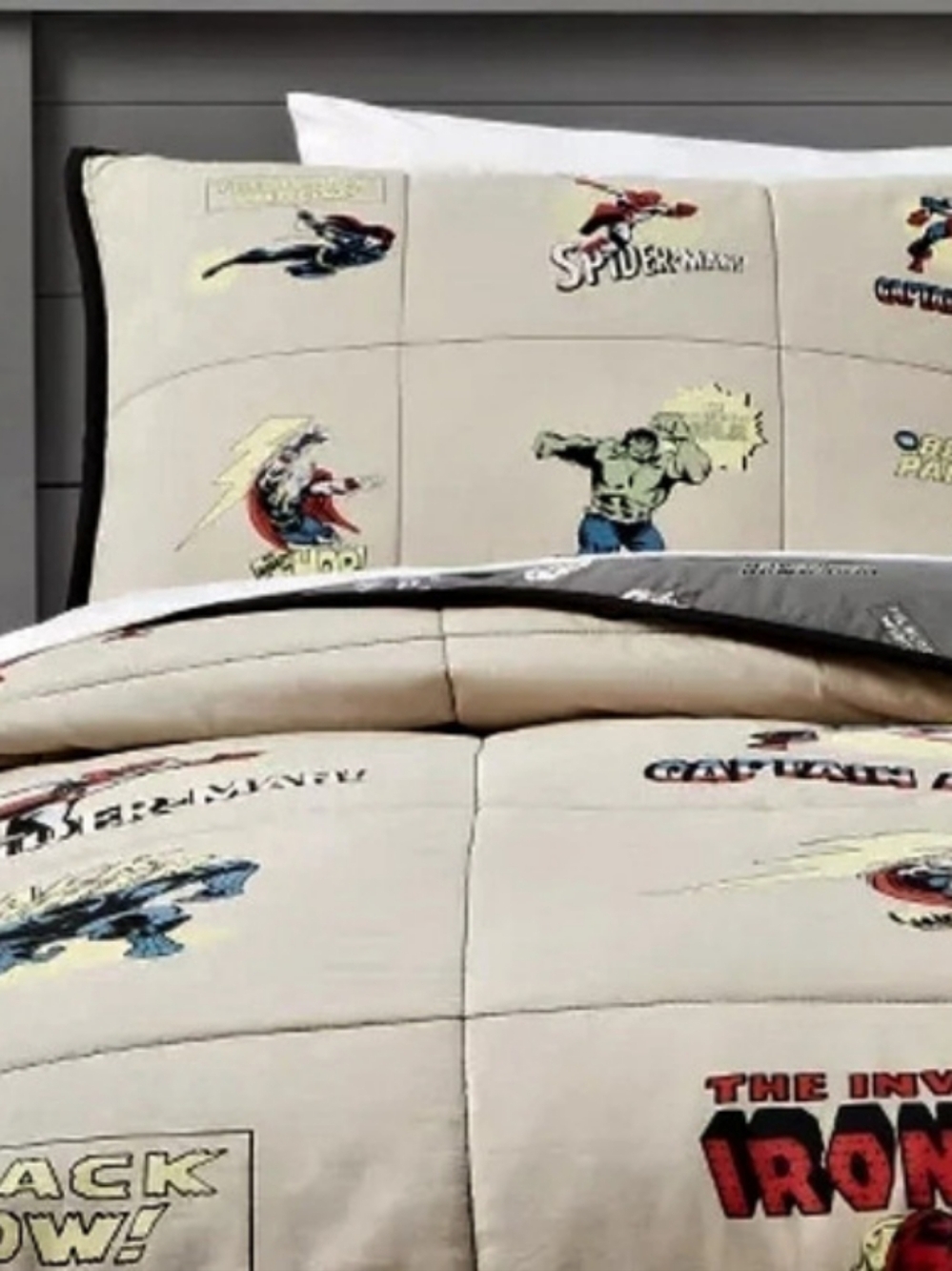 Marvel Comic Heroes Lockup Full/Queen Quilt/Sheet Set Full/Queen NWT